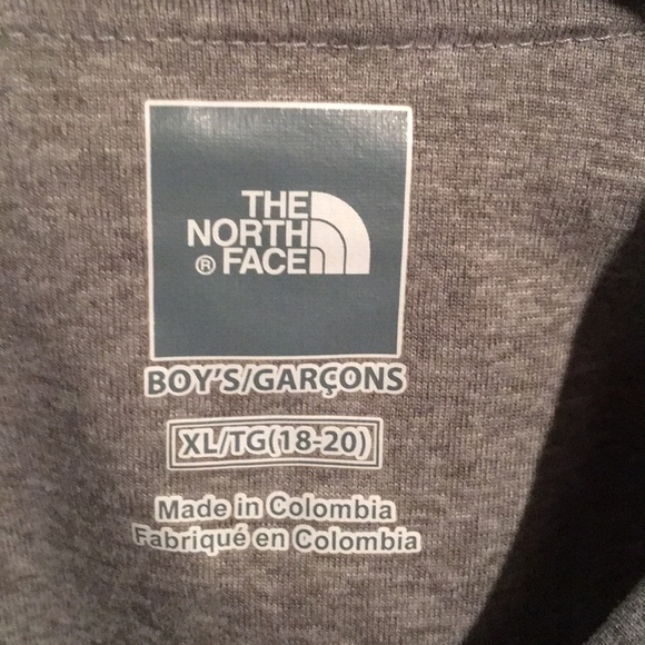 The North Face Long Sleeve T-shirt - Picture 3 of 6